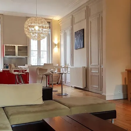 Apartment Little - Elise Lille